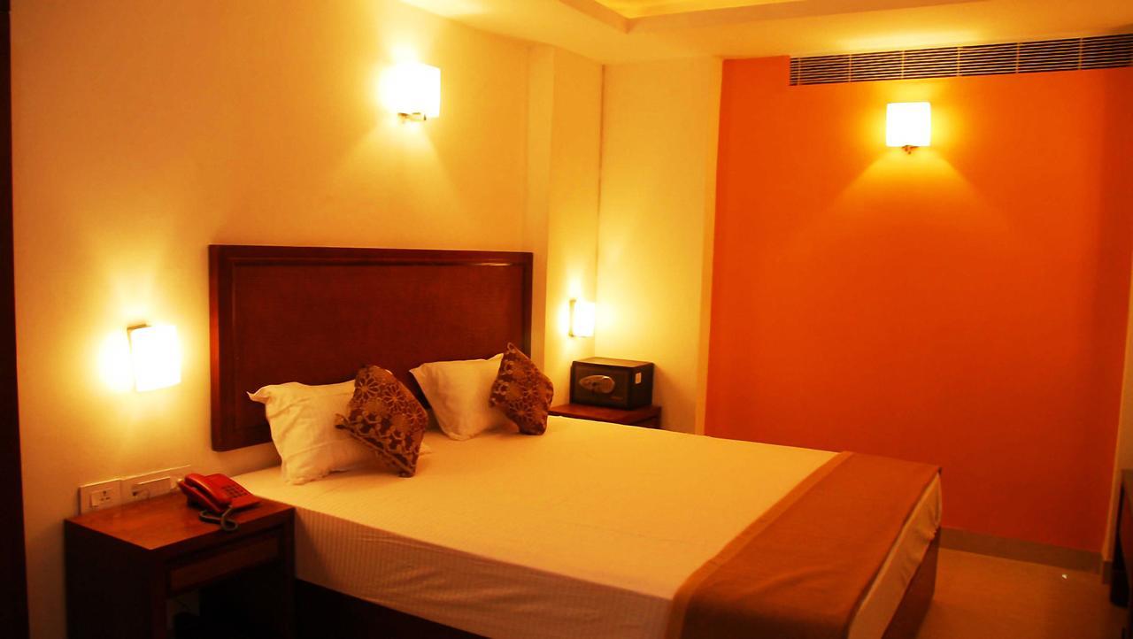 Budget Hotel Khammam Luaran gambar