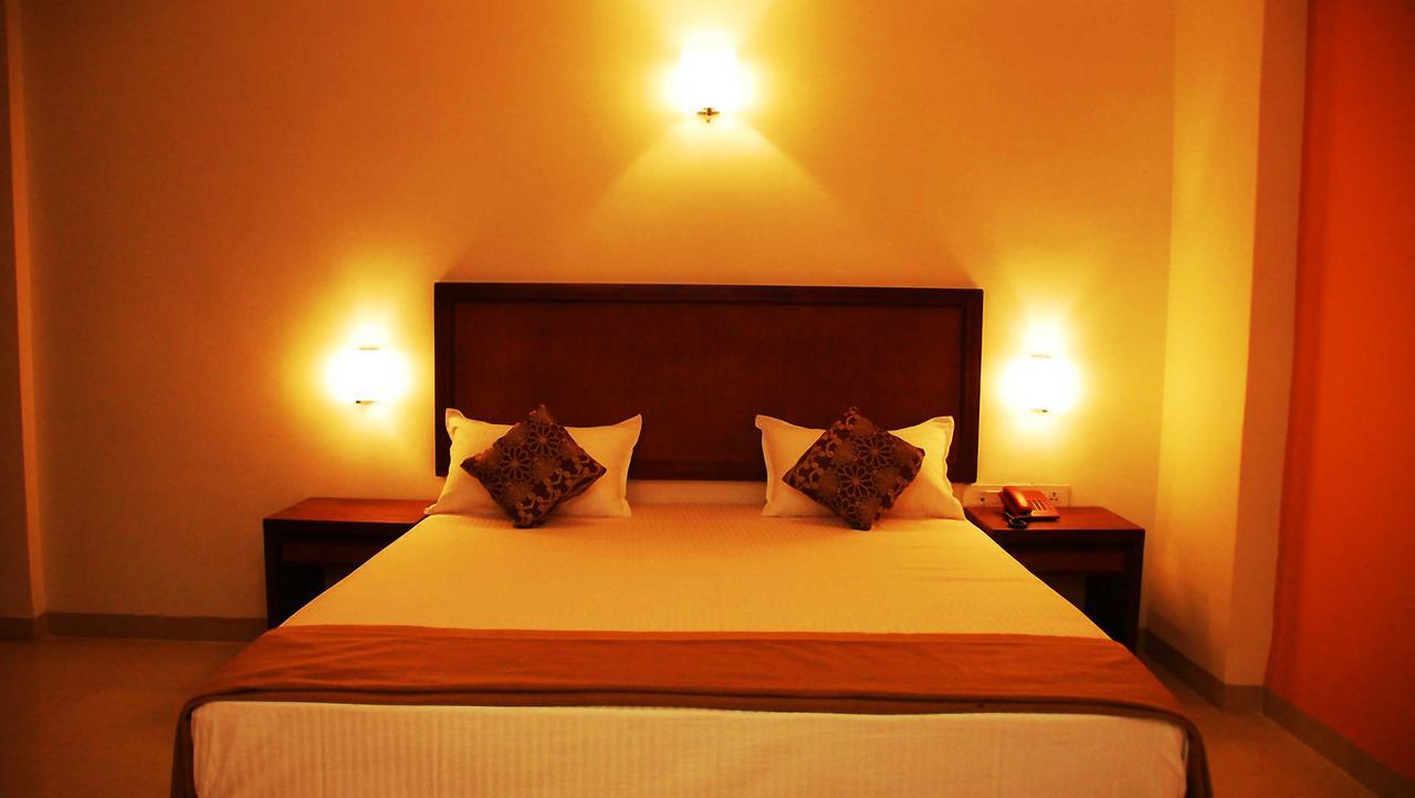 Budget Hotel Khammam Luaran gambar