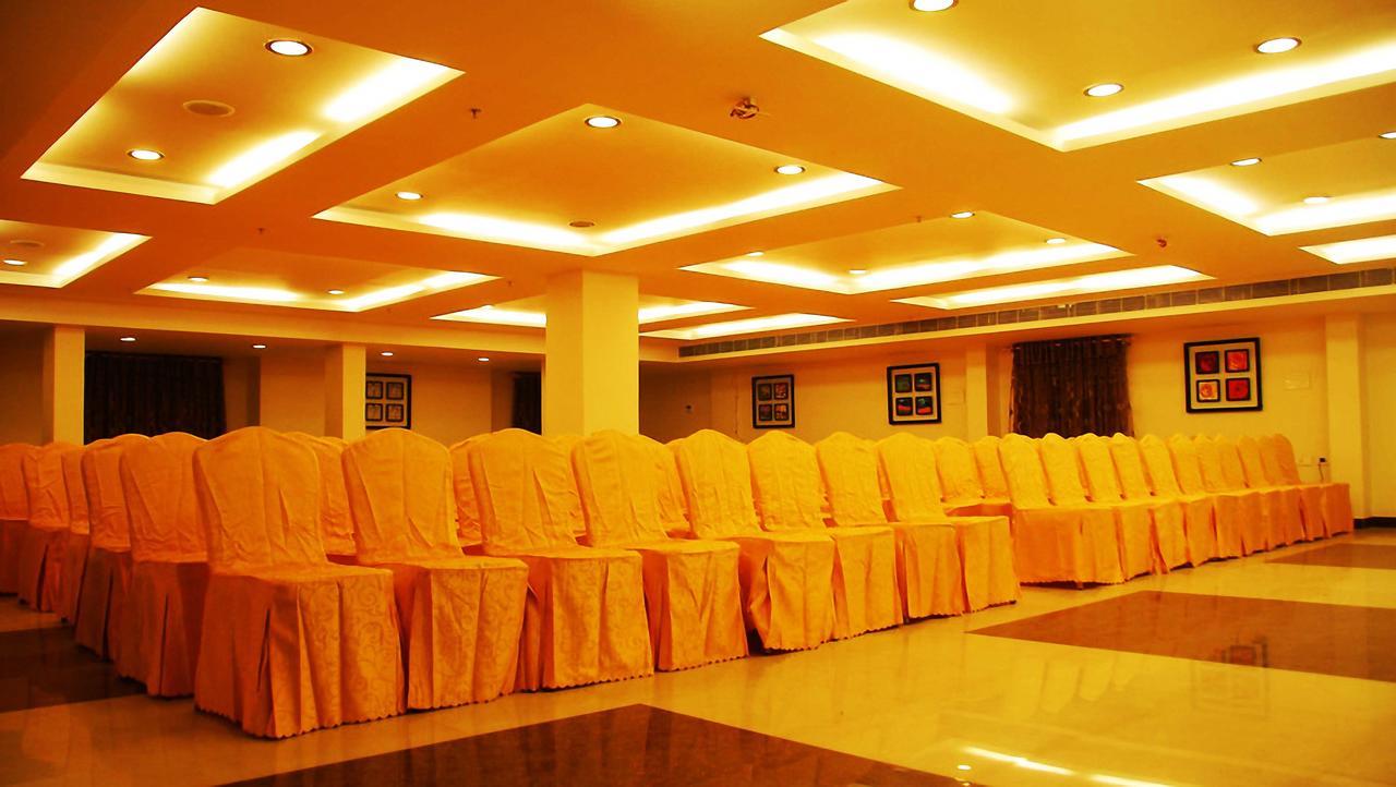 Budget Hotel Khammam Luaran gambar